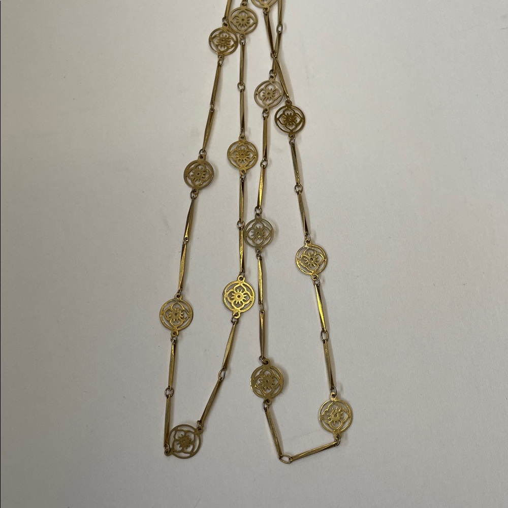 Vintage 1977 AVON Gold Filigree Link Necklace.  24” - Picture 4 of 5